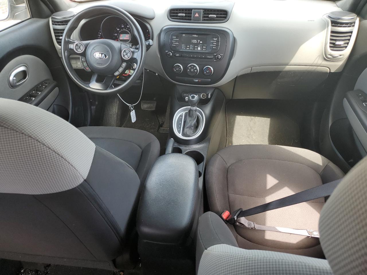 KNDJN2A27H7454802 2017 Kia Soul