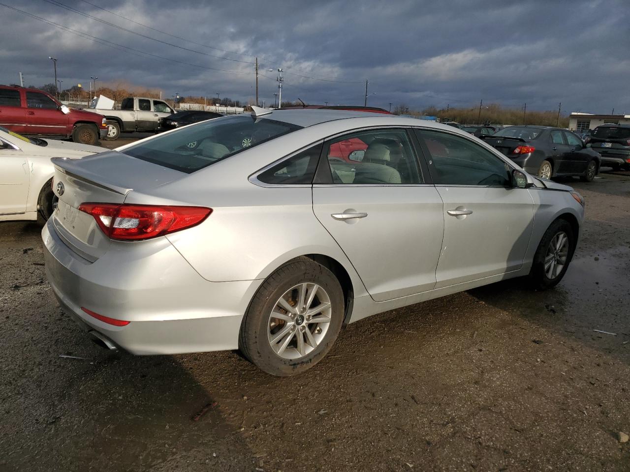 5NPE24AF3FH118677 2015 Hyundai Sonata Se