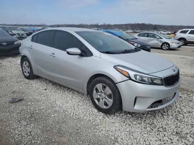 VIN 3KPFK4A70HE045854 2017 KIA Forte, LX no.4