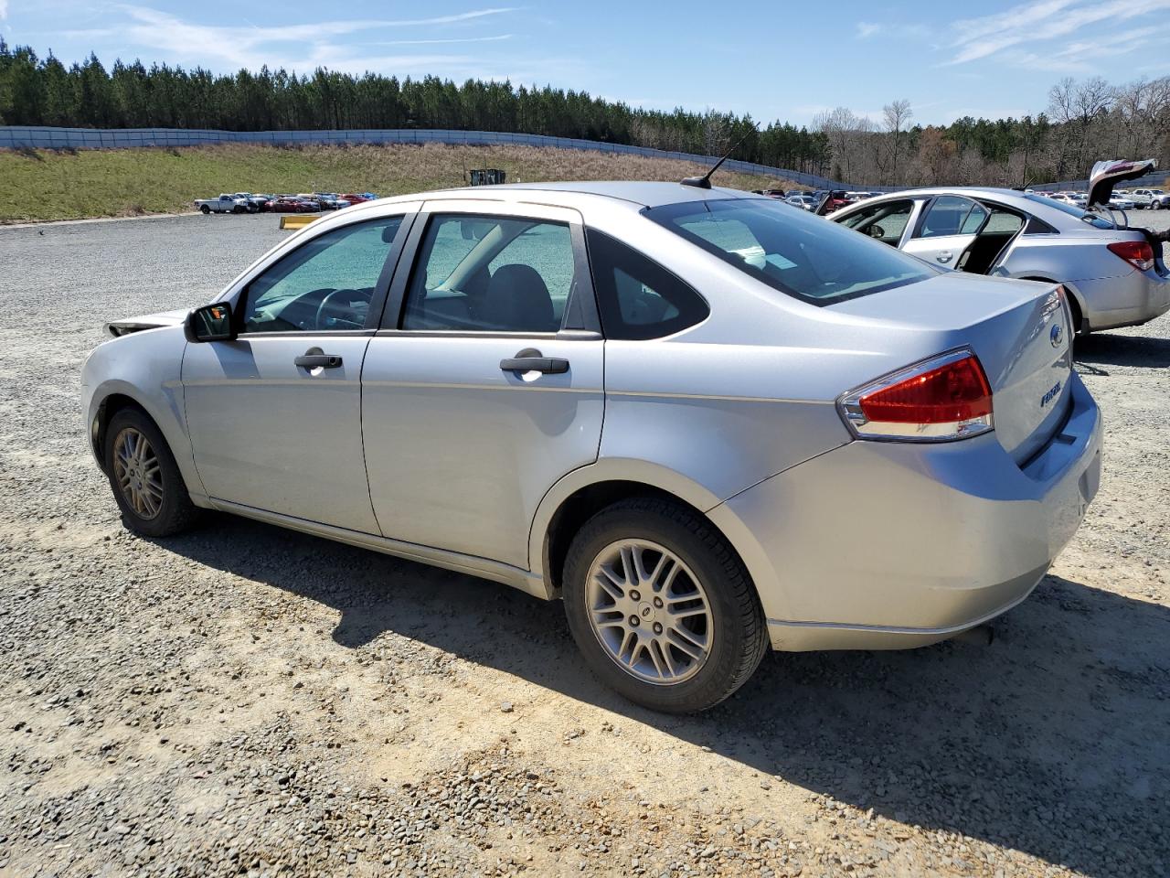 1FAHP3FN1AW205222 2010 Ford Focus Se