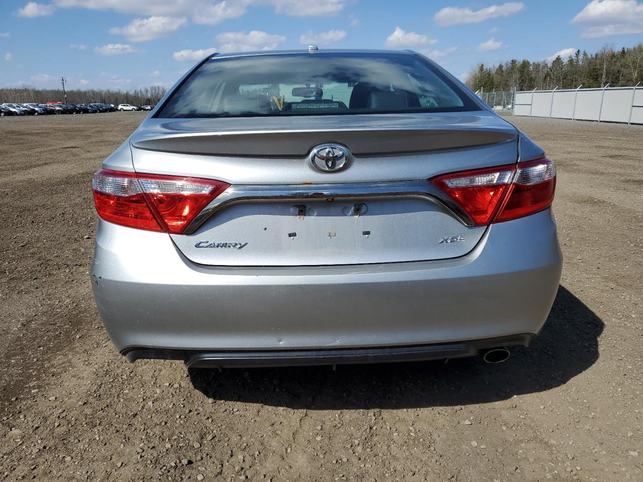 4T1BF1FK9FU926495 2015 Toyota Camry Le