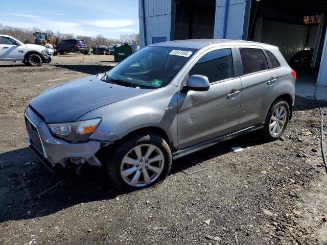 MITSUBISHI OUTLANDER ES