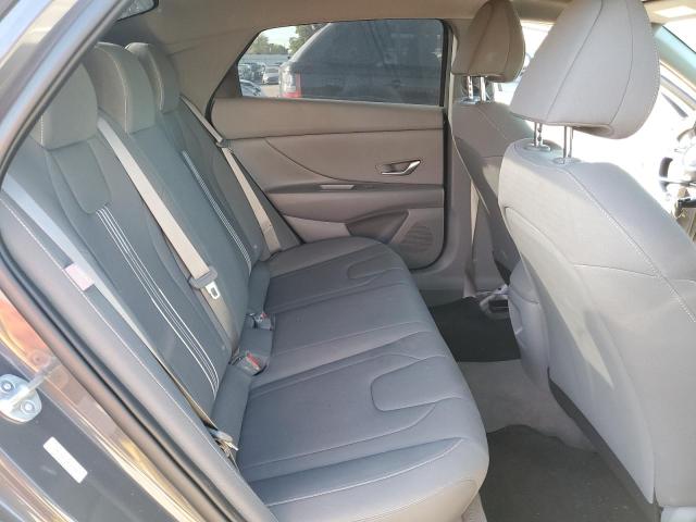 2024 Hyundai Elantra - Image 10