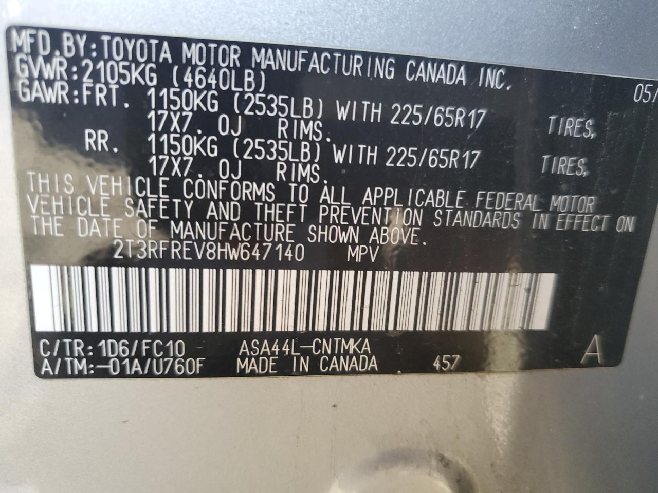 2T3RFREV8HW647140 2017 Toyota Rav4 Xle