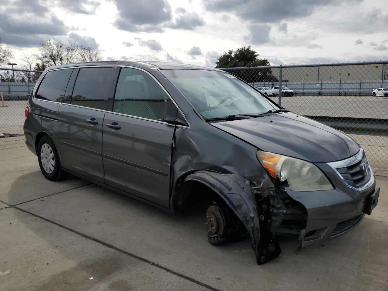 5FNRL38258B076736 2008 Honda Odyssey Lx