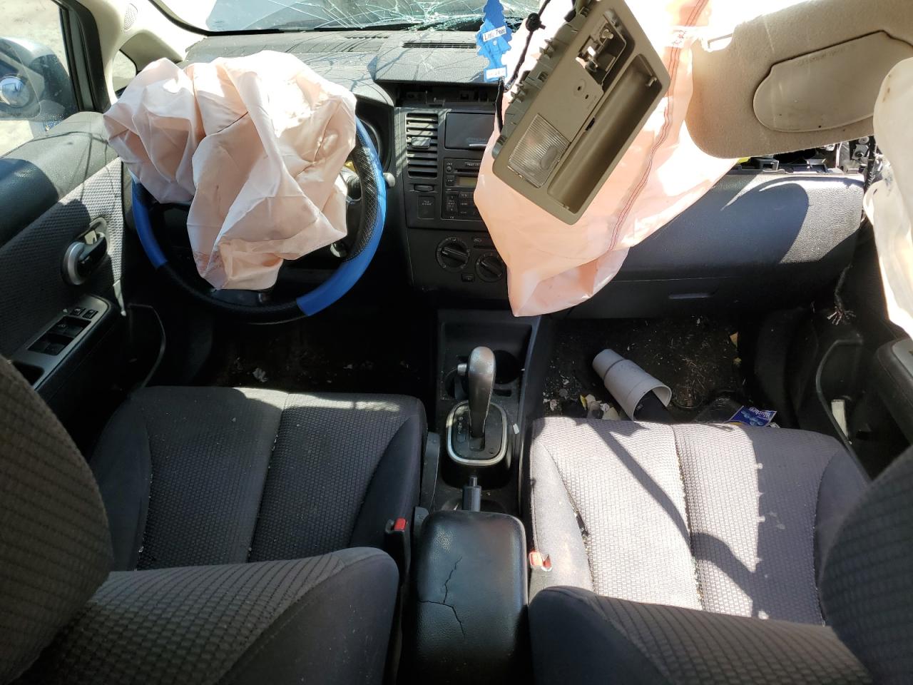 3N1BC13E58L372514 2008 Nissan Versa S