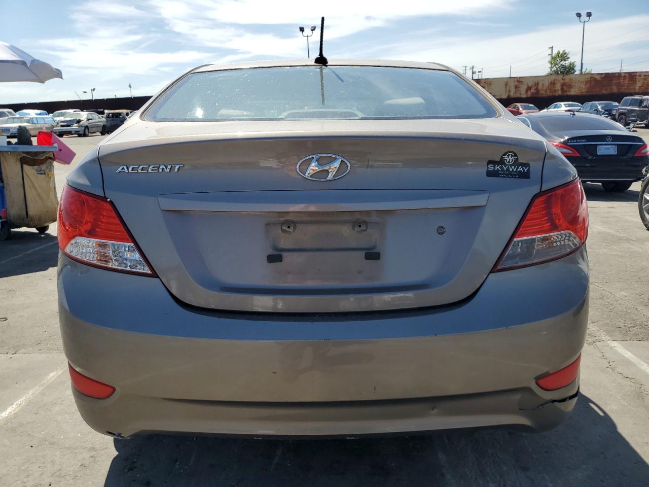 KMHCT4AE2DU369877 2013 Hyundai Accent Gls