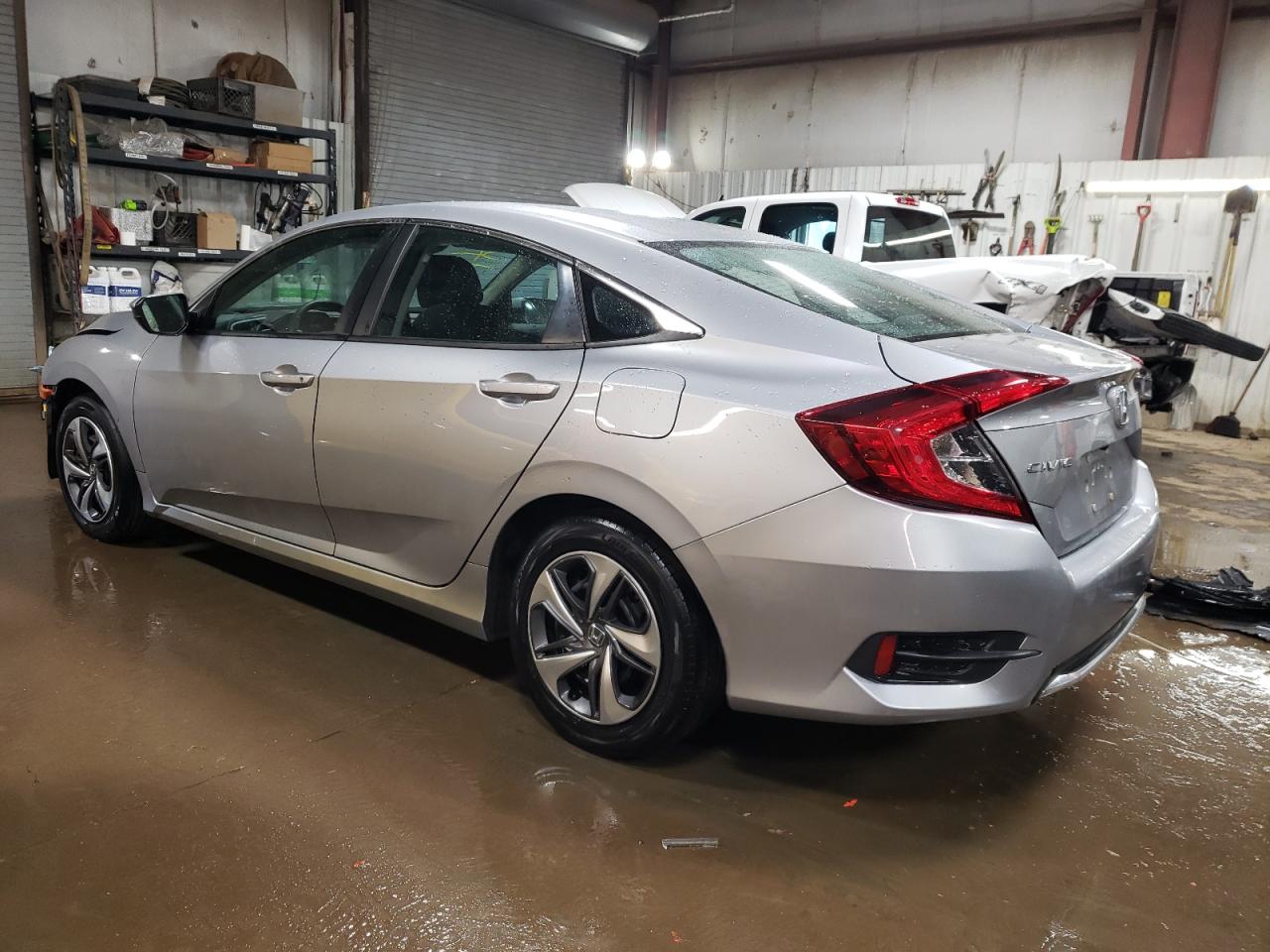 2HGFC2F60KH605399 2019 Honda Civic Lx