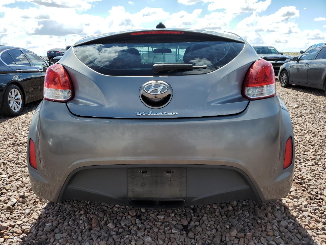 KMHTC6AD6GU300715 2016 Hyundai Veloster