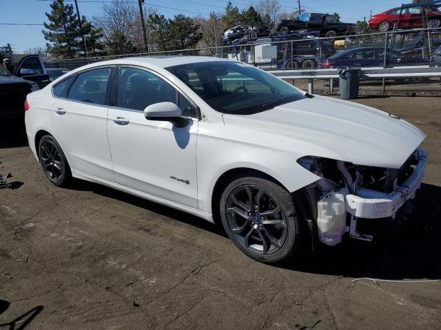 VIN 3FA6P0LU4JR131654 2018 Ford Fusion, Se Hybrid no.4