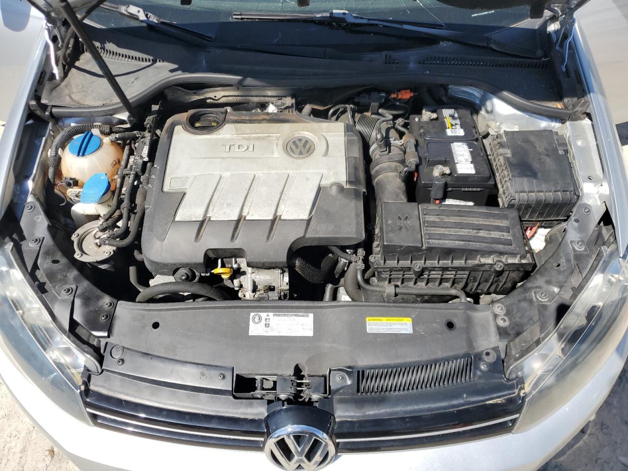 3VWPL7AJ2EM612210 2014 Volkswagen Jetta Tdi