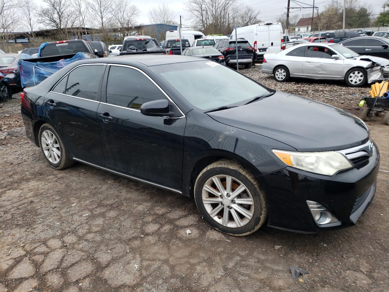 4T1BK1FK0CU011879 2012 Toyota Camry Se