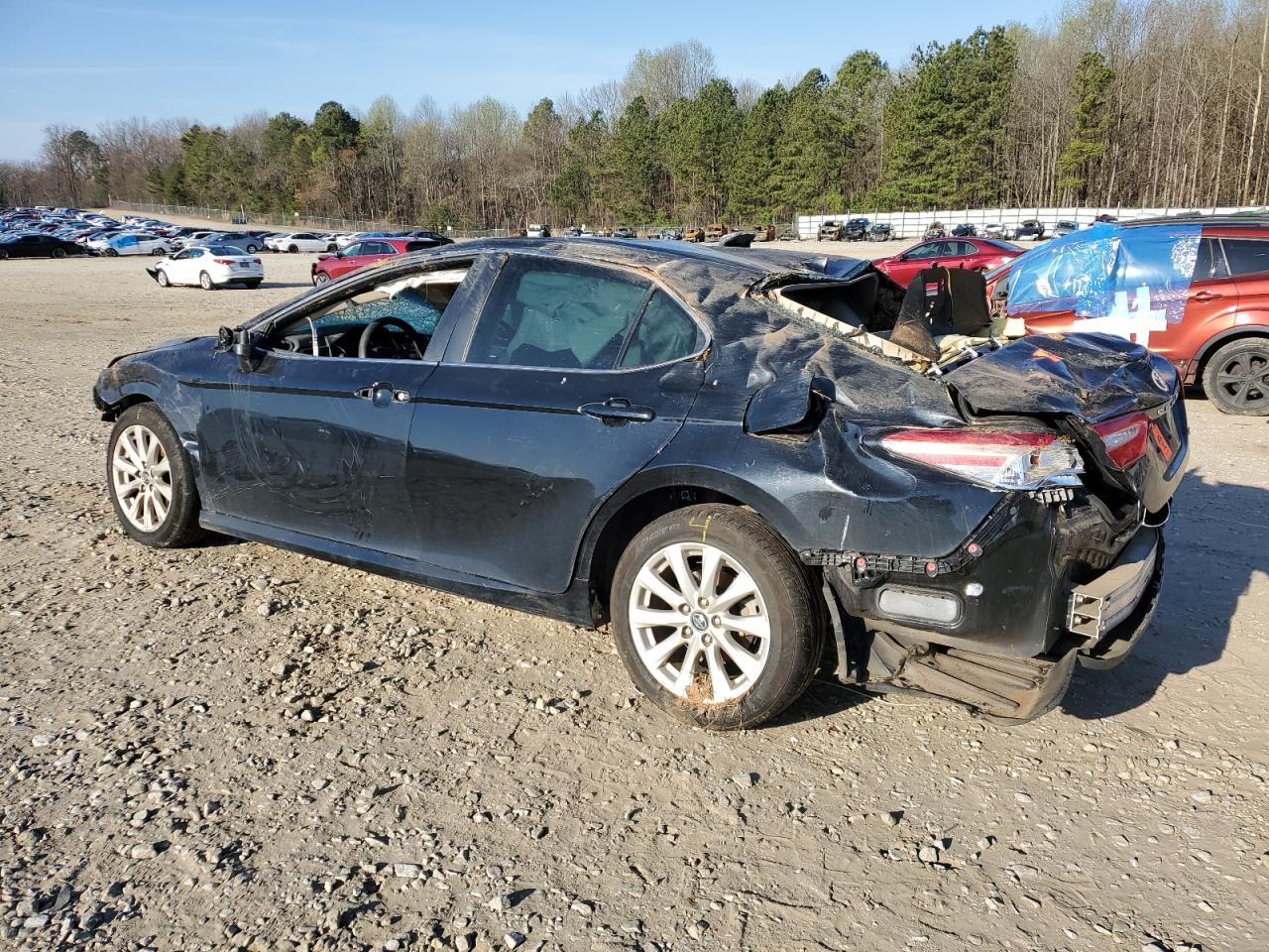 4T1B11HKXKU846340 2019 Toyota Camry L