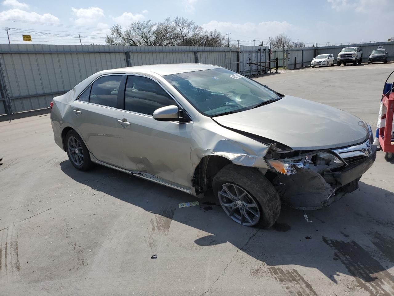 2014 Toyota Camry L vin: 4T4BF1FK0ER372543