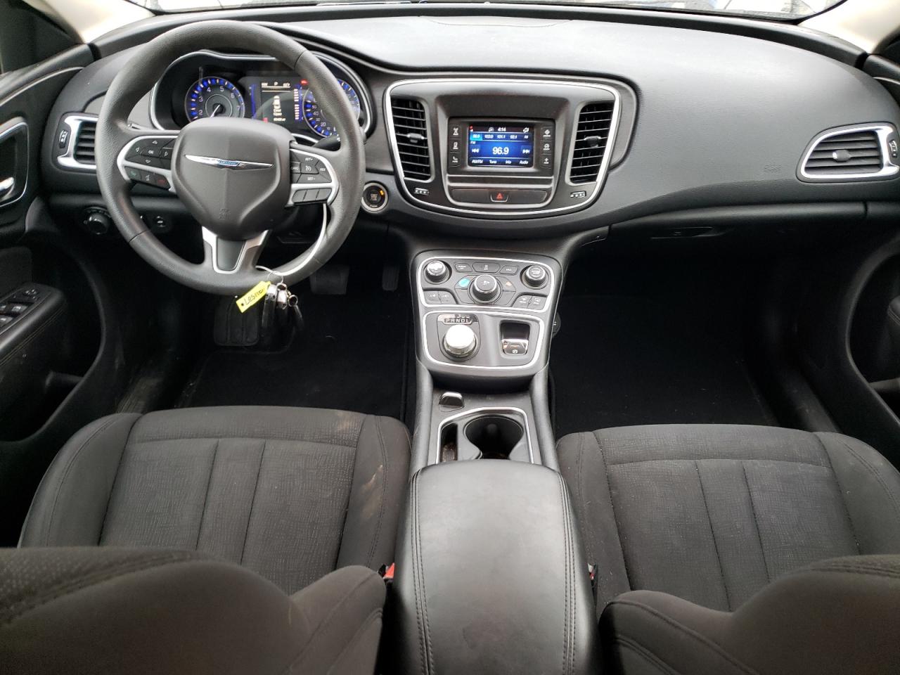 1C3CCCAB1GN106870 2016 Chrysler 200 Limited