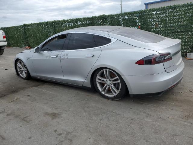 Хетчбеки TESLA MODEL S 2013 Сріблястий