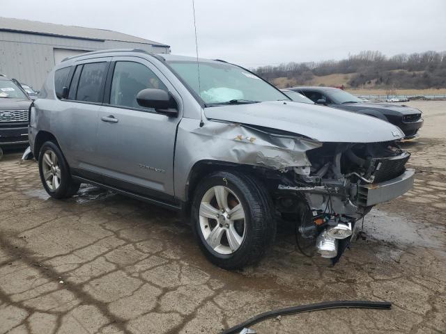 2016 Jeep Compass - Image 4