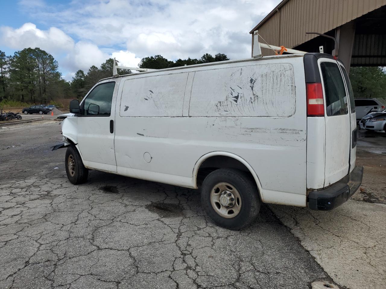 1GCWGFFA3B1117075 2011 Chevrolet Express G2500