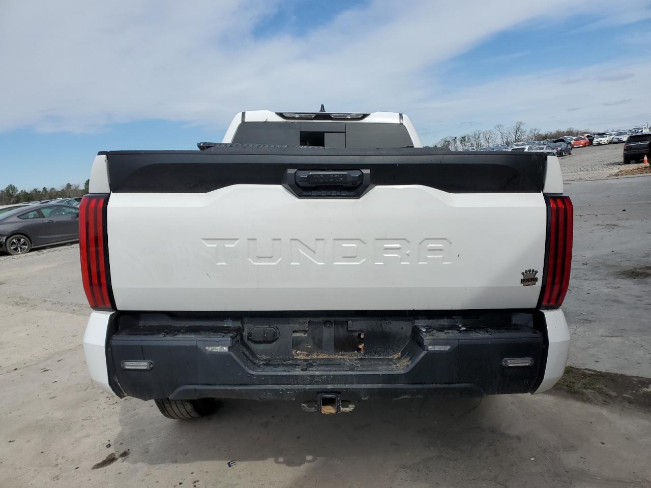 Lot #2986624245 2022 TOYOTA TUNDRA DOU