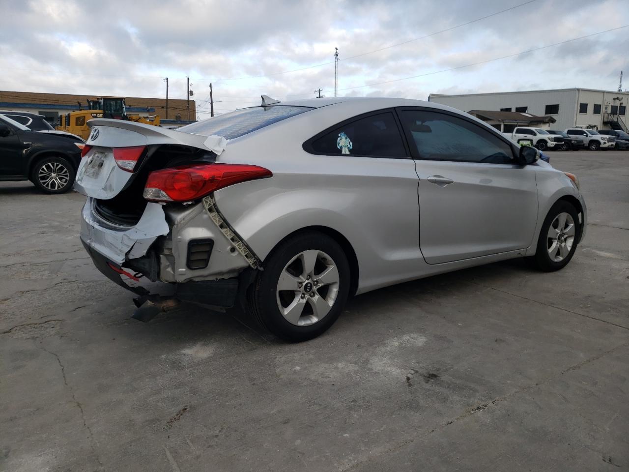 2013 Hyundai Elantra Coupe Gs vin: KMHDH6AE9DU017445