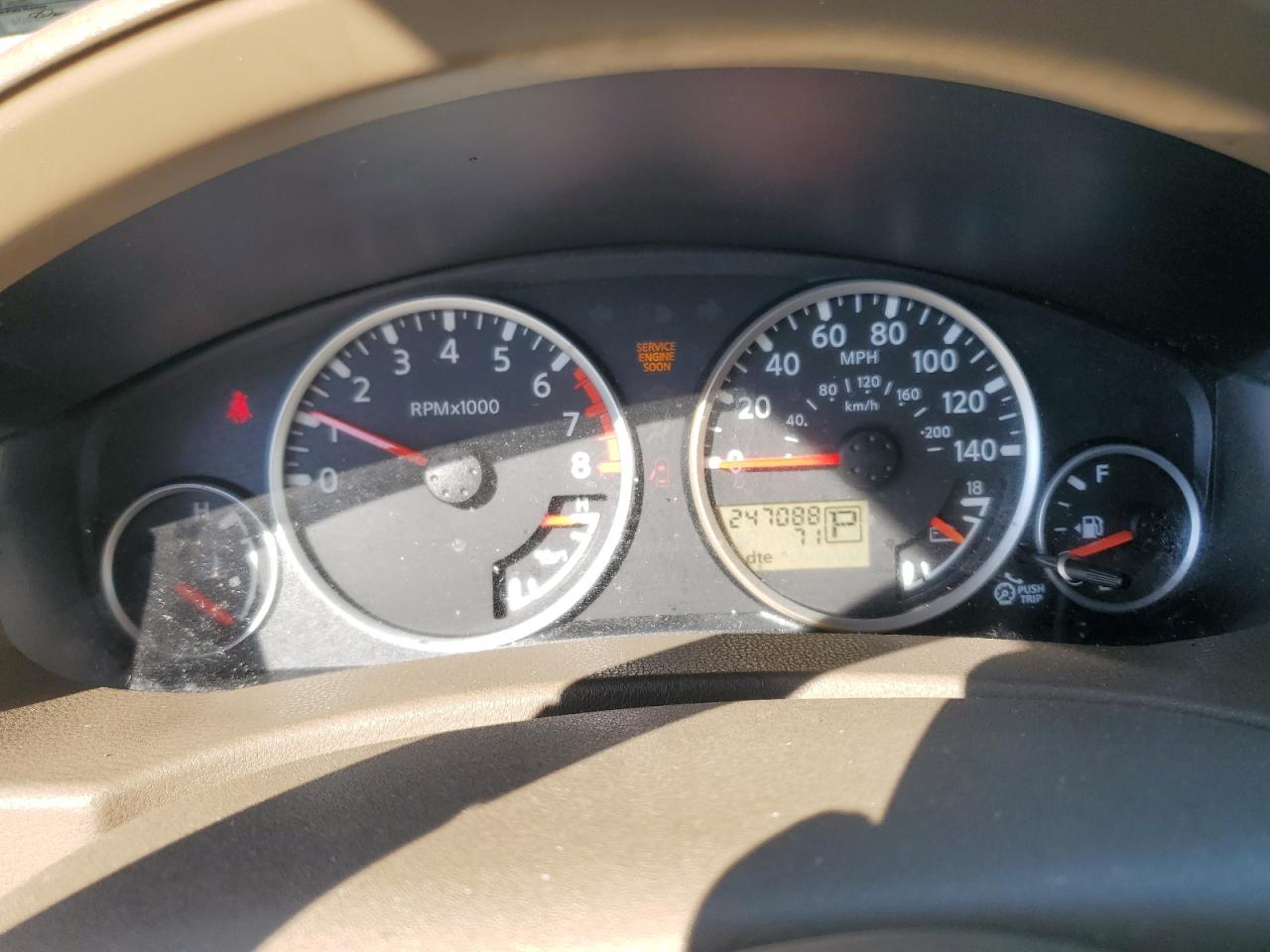 5N1AR18UX6C619120 2006 Nissan Pathfinder Le