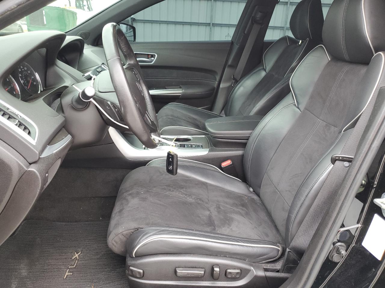 19UUB3F67JA000650 2018 Acura Tlx Tech+A