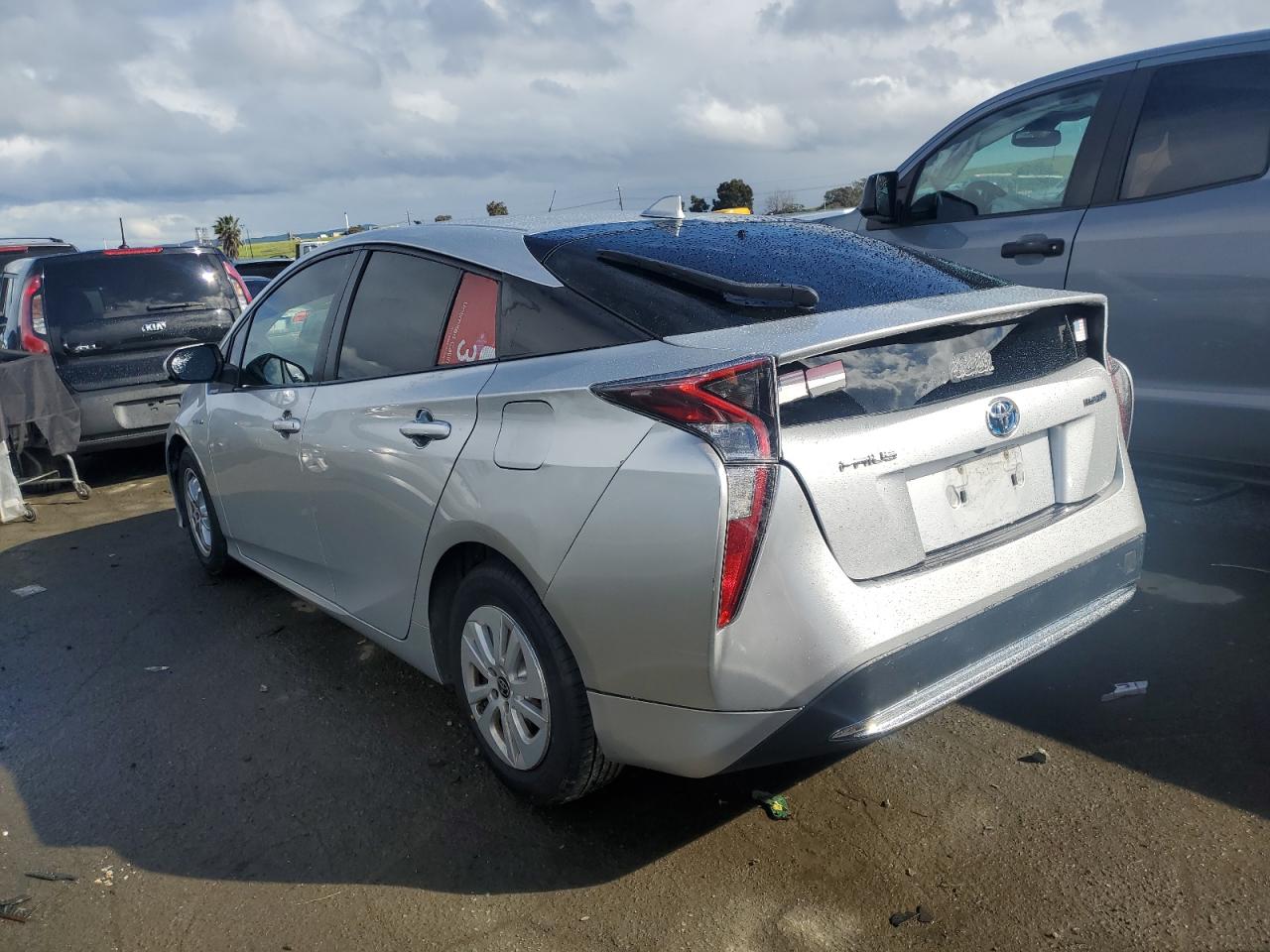 JTDKBRFU6G3017766 2016 Toyota Prius