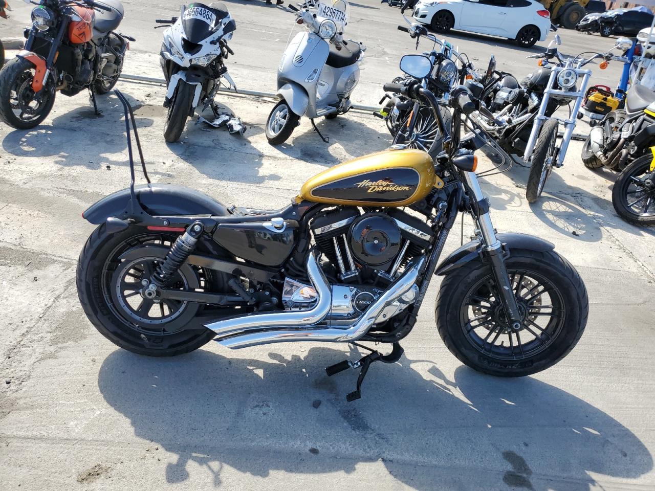 1HD1LR364JC427082 HARLEY-DAVIDSON XL1200 XS 2018