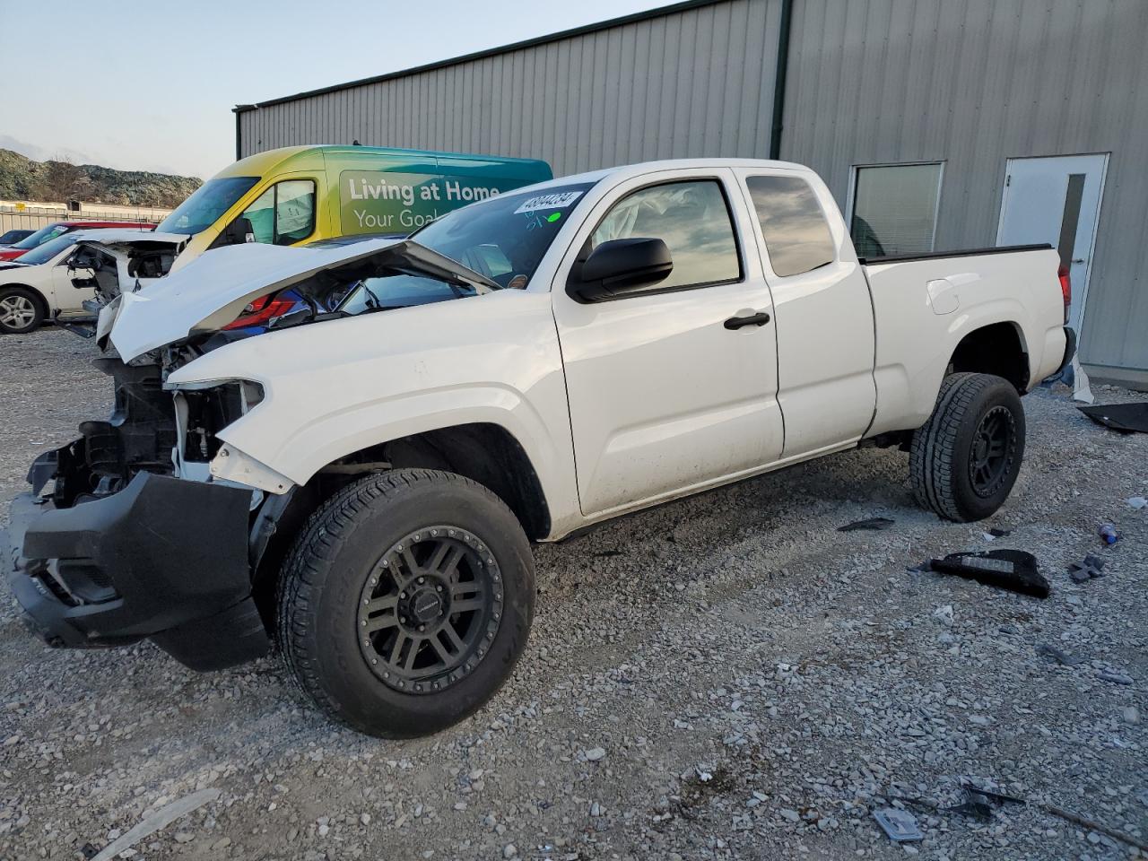 2020 Toyota Tacoma Access Cab vin: 5TFSX5EN8LX071268