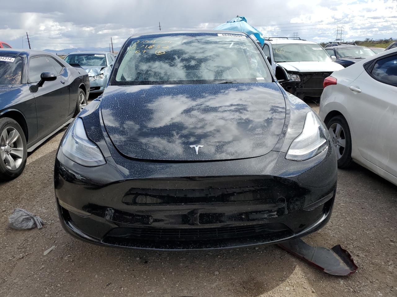 7SAYGDEE1PF613396 2023 Tesla Model Y