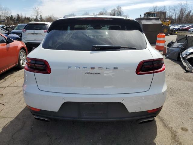 VIN WP1AA2A57JLB16589 2018 Porsche Macan no.6