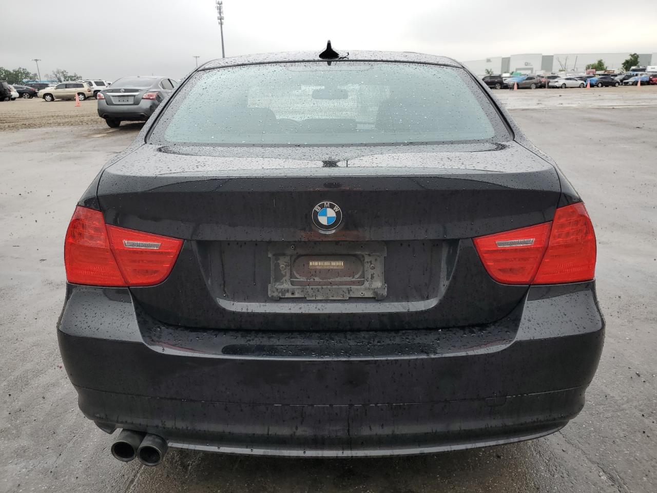 WBAPH7G52BNM55386 2011 BMW 328 I