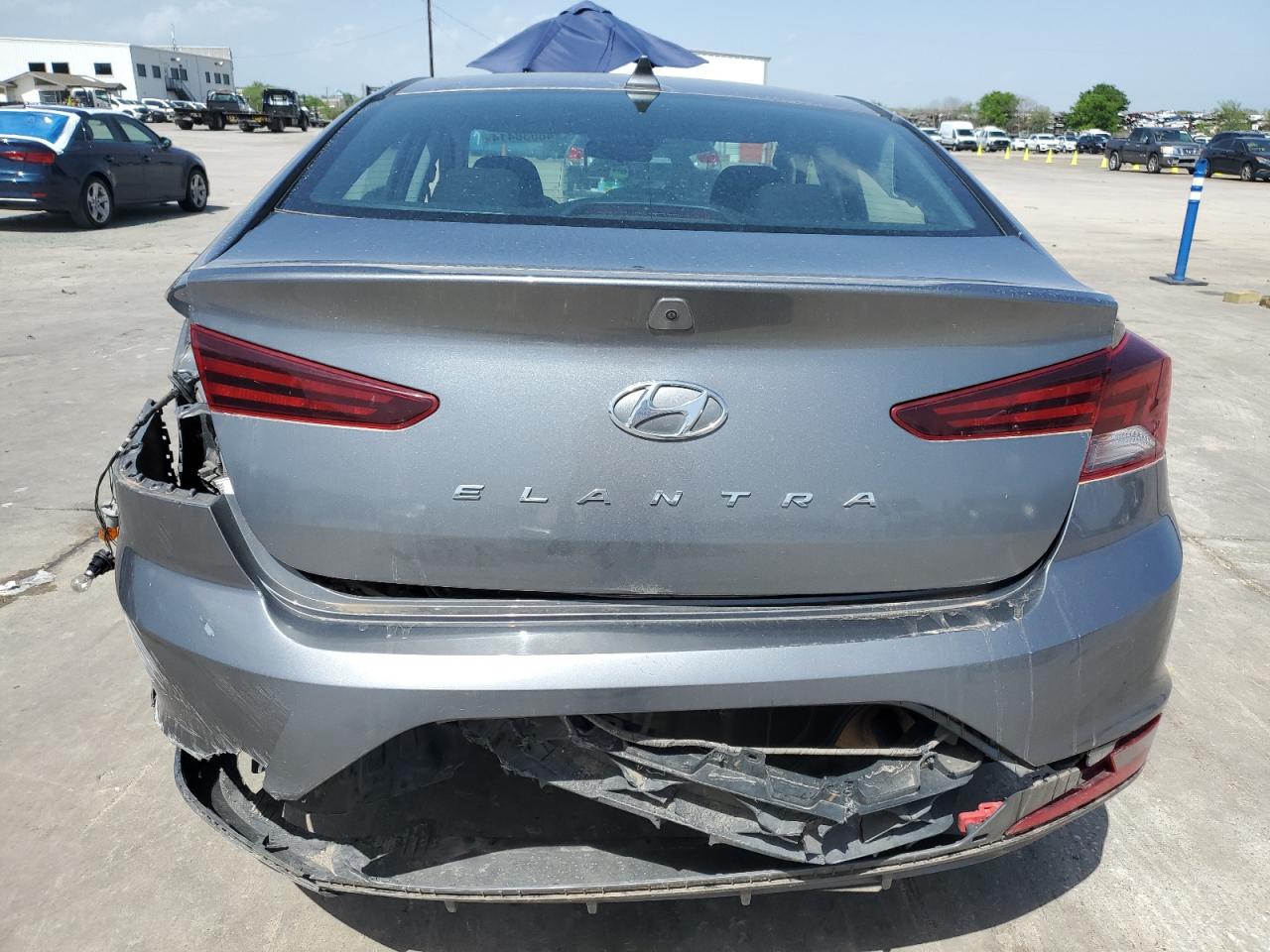 5NPD84LF1KH406053 2019 Hyundai Elantra Sel