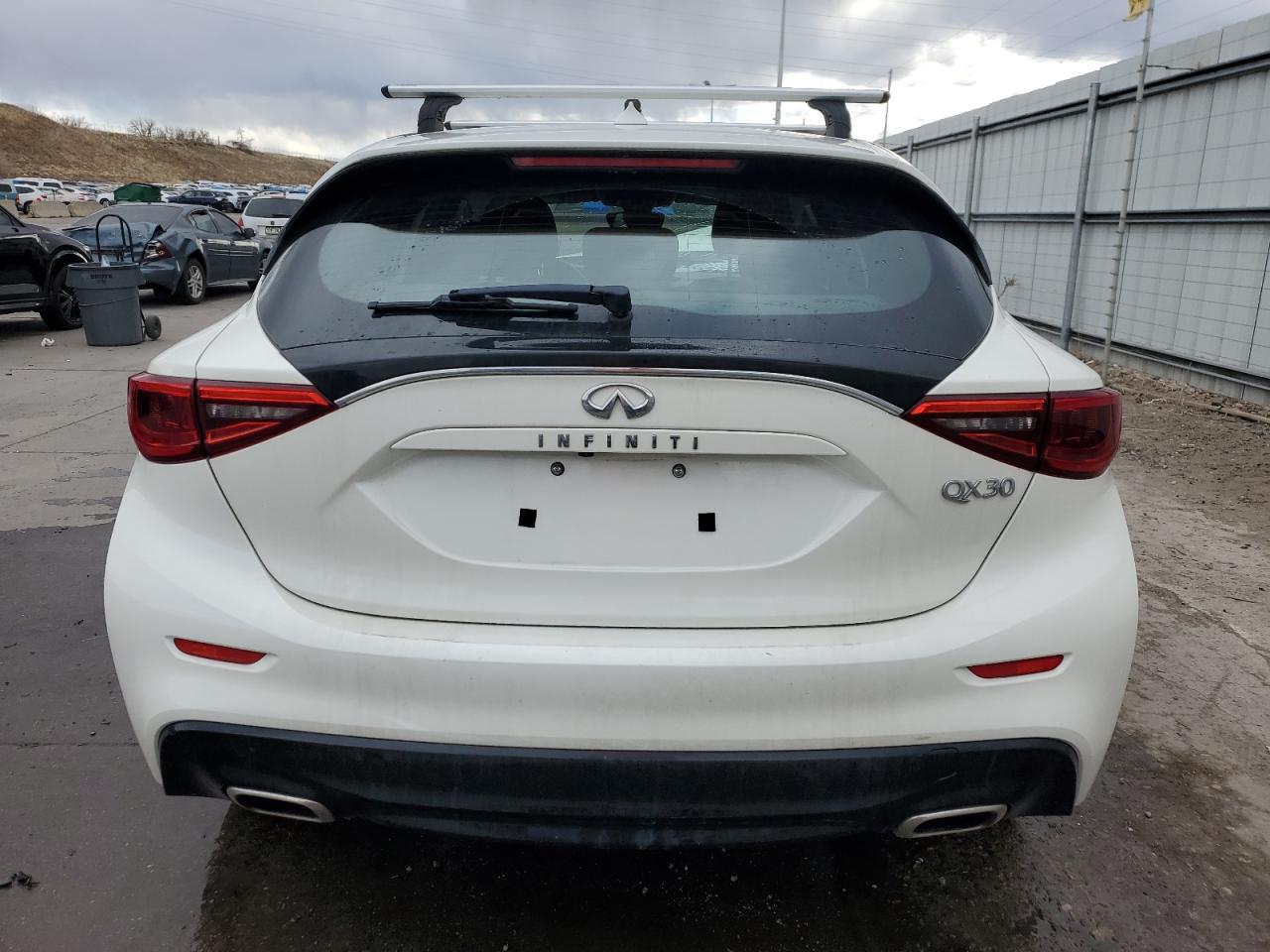 SJKCH5CP0KA008542 2019 Infiniti Qx30 Pure