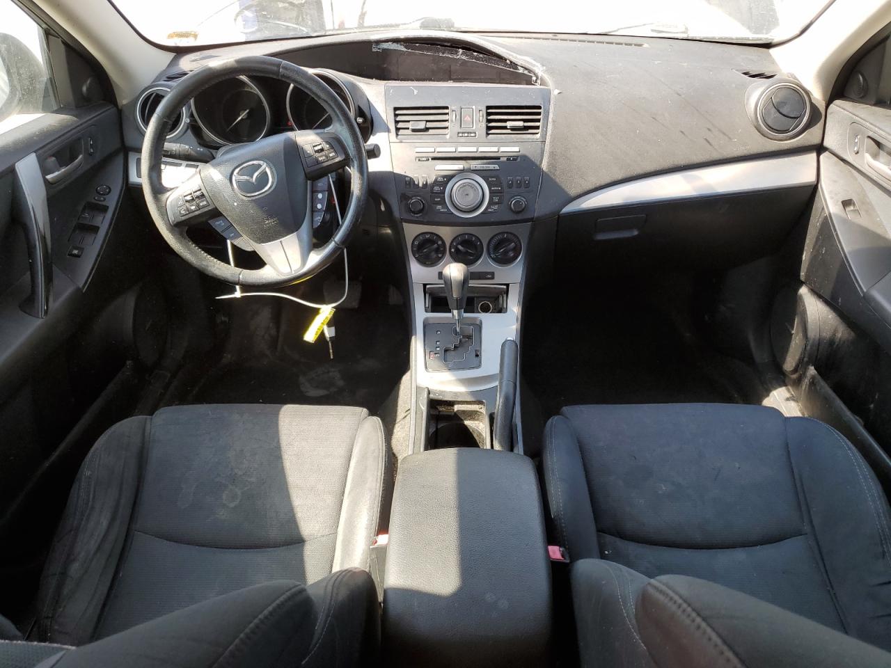 JM1BL1K54B1492320 2011 Mazda 3 S