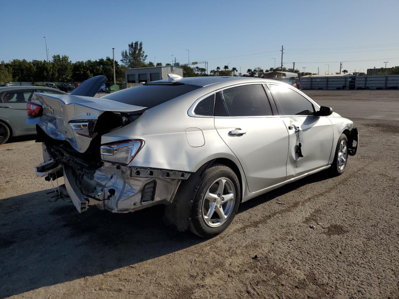 1G1ZD5ST5JF152931 2018 Chevrolet Malibu Lt