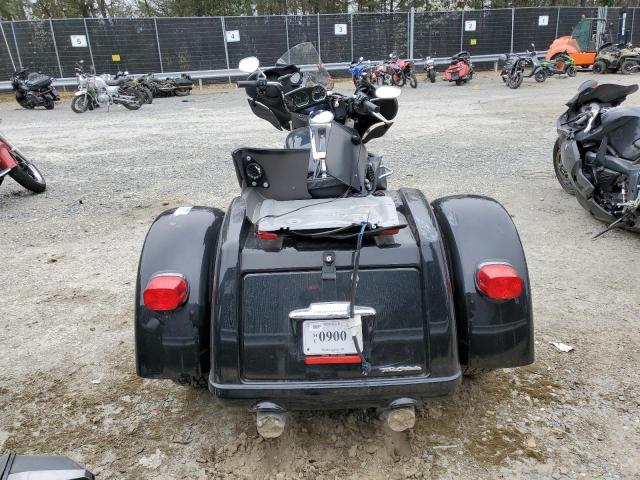 2021 HARLEY-DAVIDSON FLHTCUTG 1HD1MAF1XMB850631