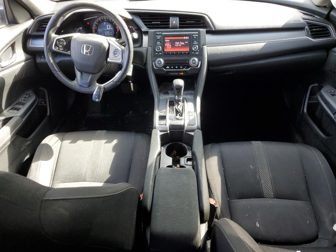 2HGFC2F57HH514792 2017 Honda Civic Lx