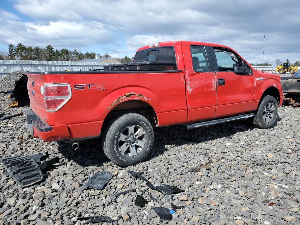 2013 Ford F150 Super Cab vin: 1FTFX1EF2DFD14650