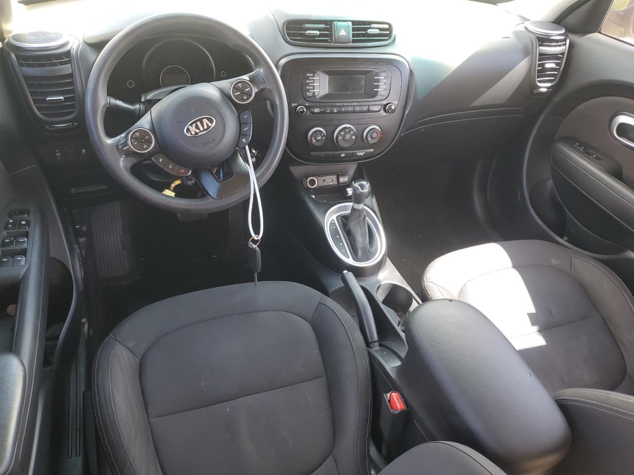 KNDJN2A26G7875005 2016 Kia Soul