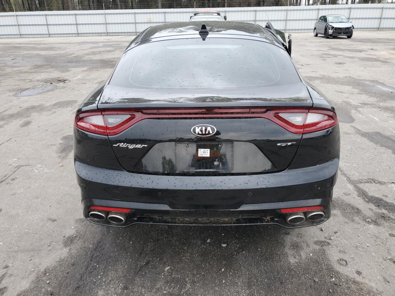 KNAE45LC0J6011038 2018 Kia Stinger Gt1