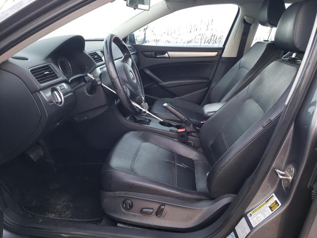 2015 VOLKSWAGEN PASSAT S - 1VWAT7A30FC032593