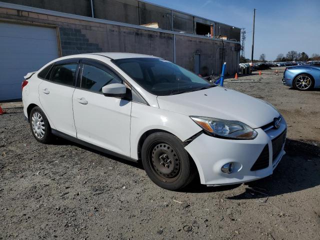 Vin: 1fahp3f2xcl297148, lot: 45097724, ford focus se 20124