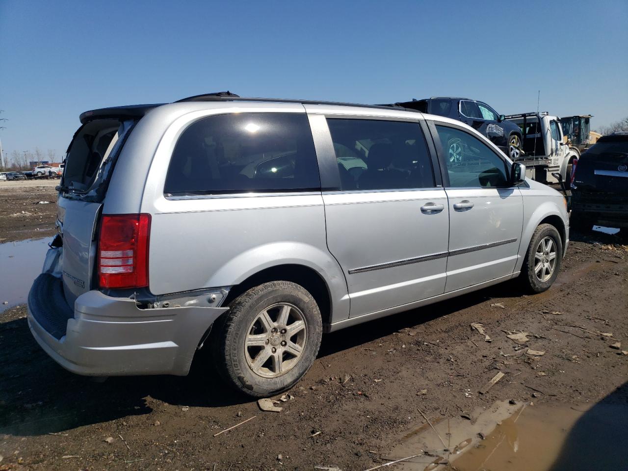 2A4RR5D19AR252652 2010 Chrysler Town & Country Touring