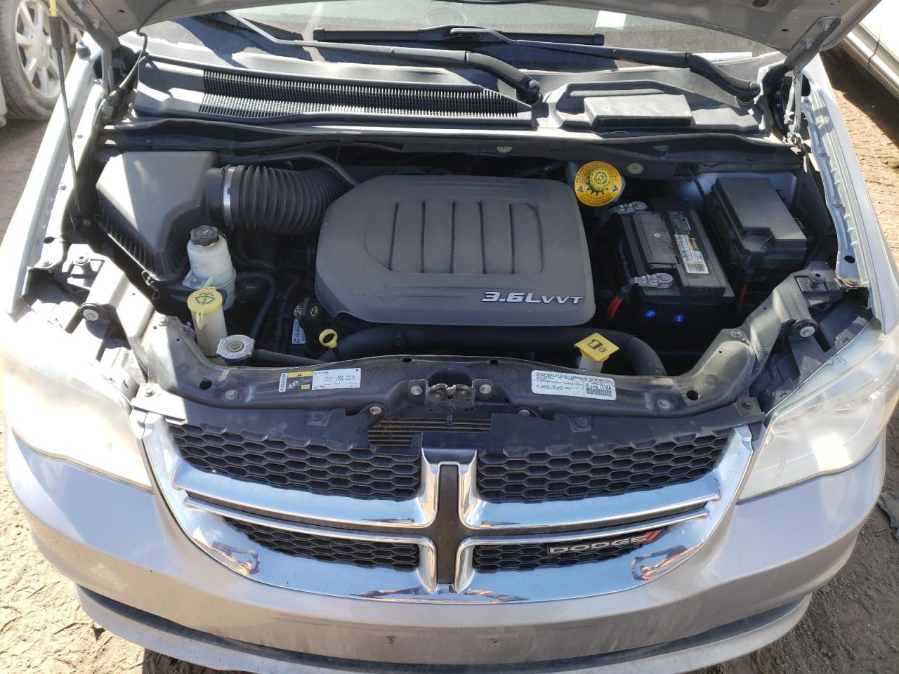 2C4RDGCG5FR556705 2015 Dodge Grand Caravan Sxt