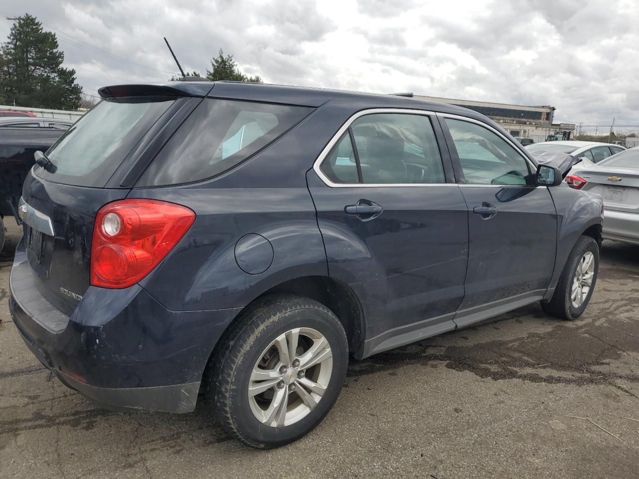 2GNALAEK3F6129255 2015 Chevrolet Equinox Ls