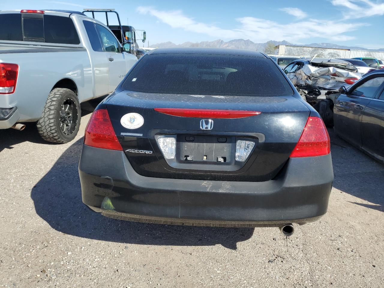 1HGCM56396A172063 2006 Honda Accord Se