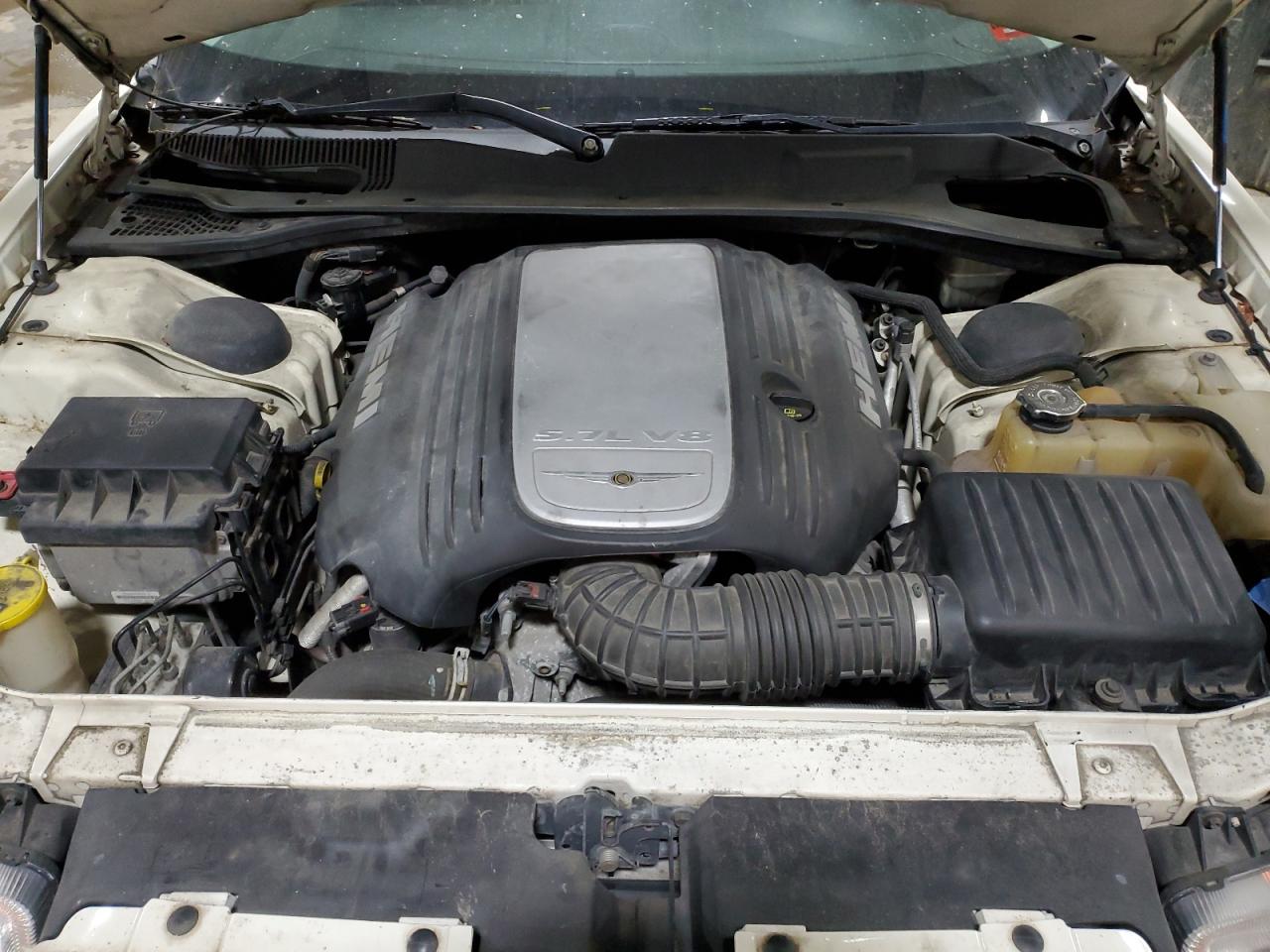 2C3JA63H25H576525 2005 Chrysler 300C