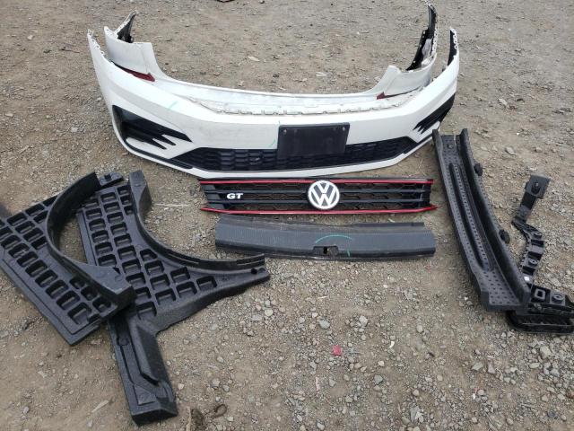 2018 VOLKSWAGEN PASSAT GT 1VWJM7A38JC039376