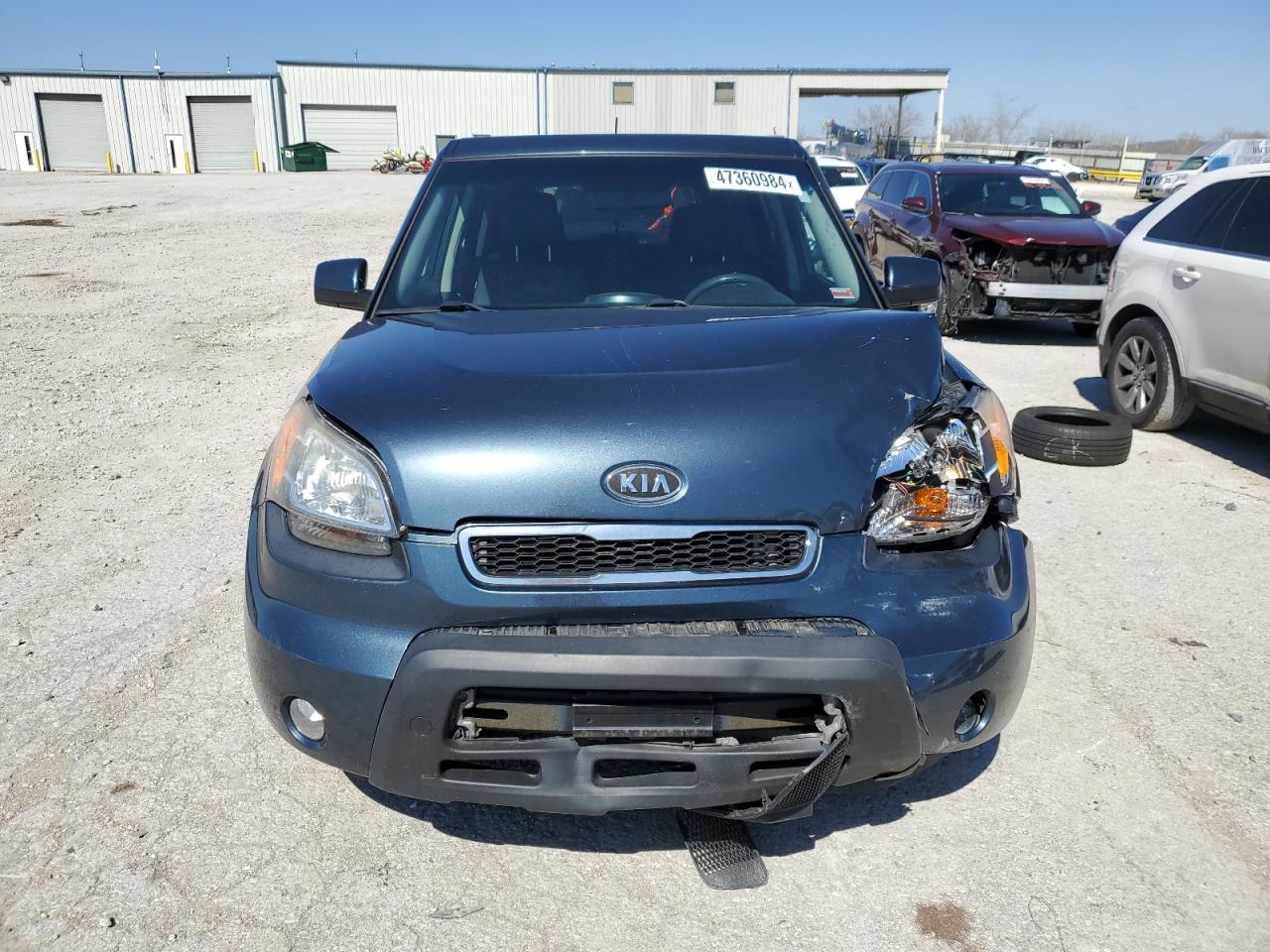 KNDJT2A26B7288348 2011 Kia Soul +